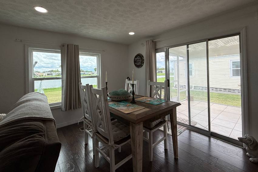 7125 Lakeshore Dr a Ellenton, FL Mobile or Manufactured Home for Sale